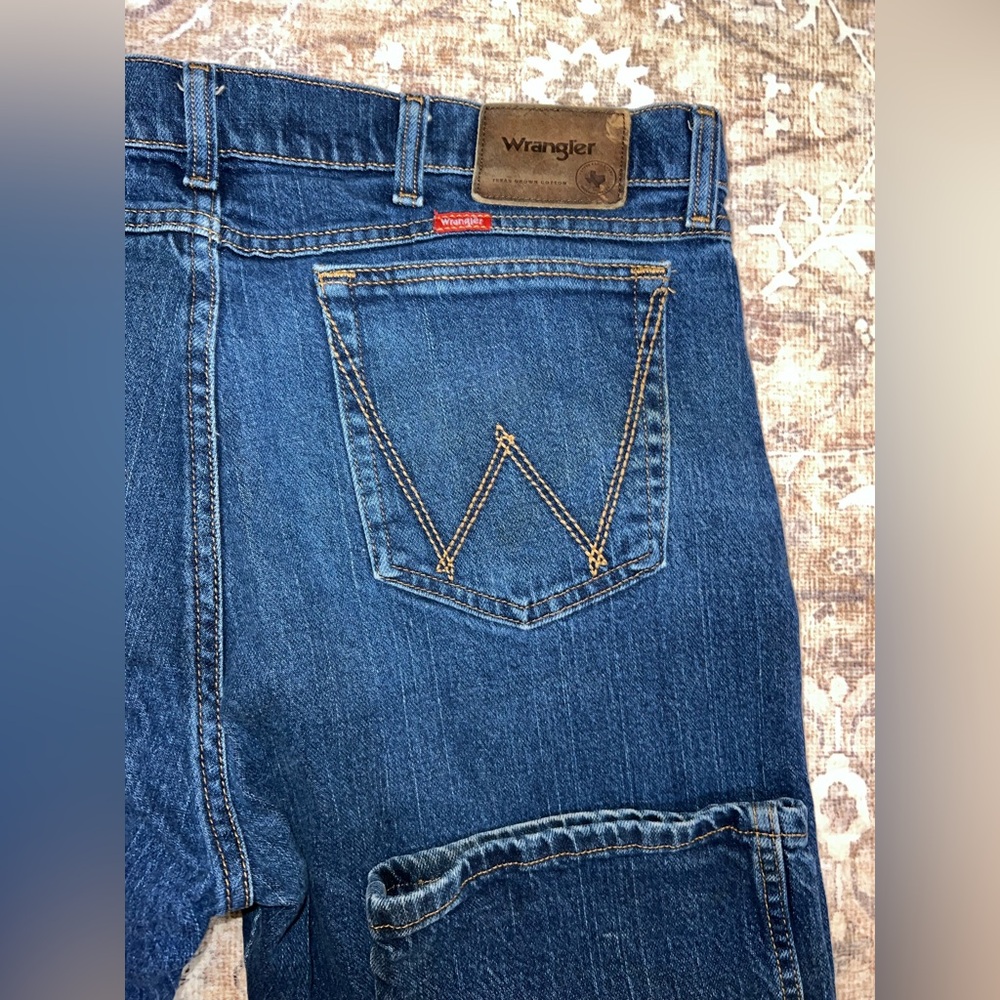 Wrangler Rooted Collection Texas Cotton Jeans 36x34 Straight Leg Slim Fit - Picture 3 of 10